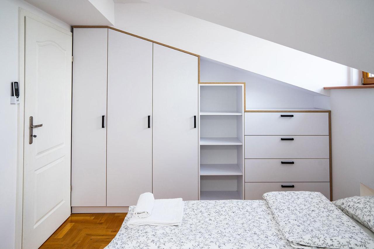 Apartment Wonder Cracow *